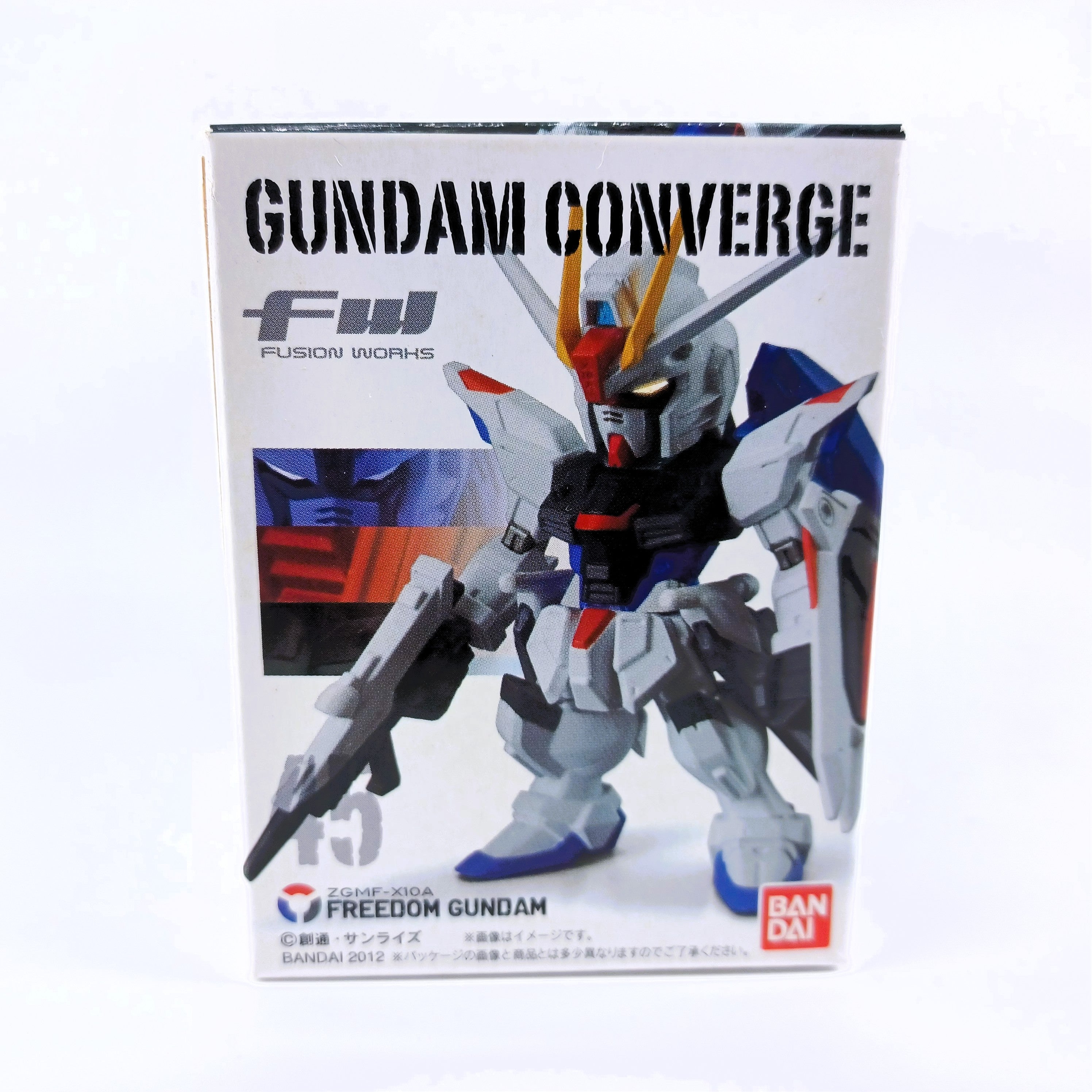 Bandai 2012 FW Gundam Converge ( No.45 FREEDOM GUNDAM )