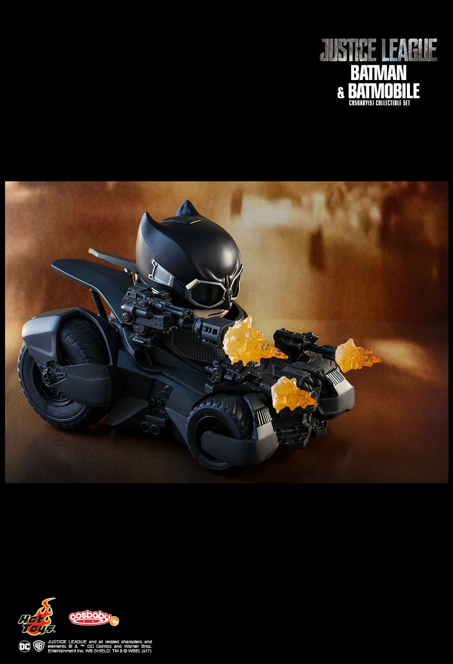 DC Comics x Hot Toys COSB399 Justice League Batman & Batmobile Cosbaby Collectible Set