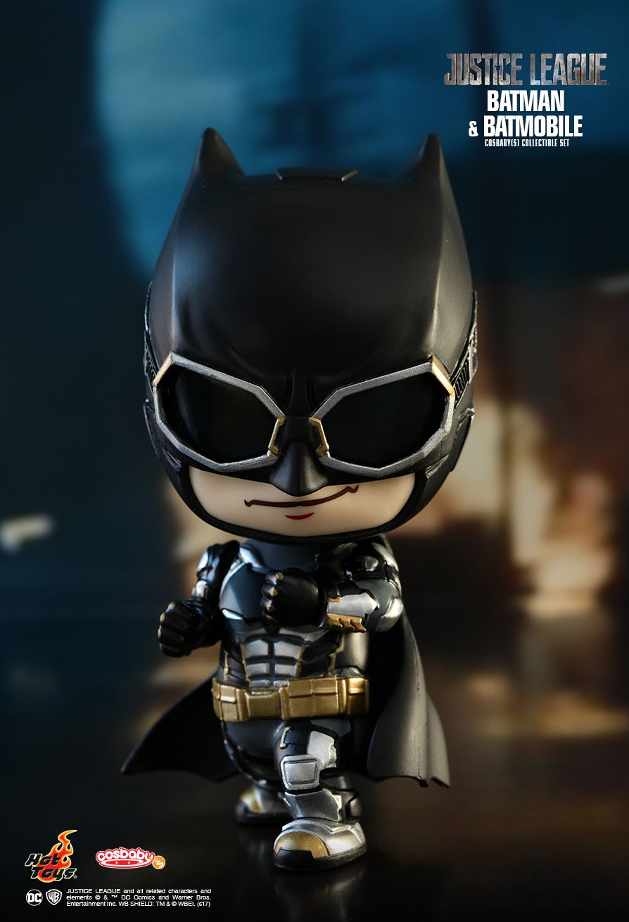 DC Comics x Hot Toys COSB399 Justice League Batman & Batmobile Cosbaby Collectible Set
