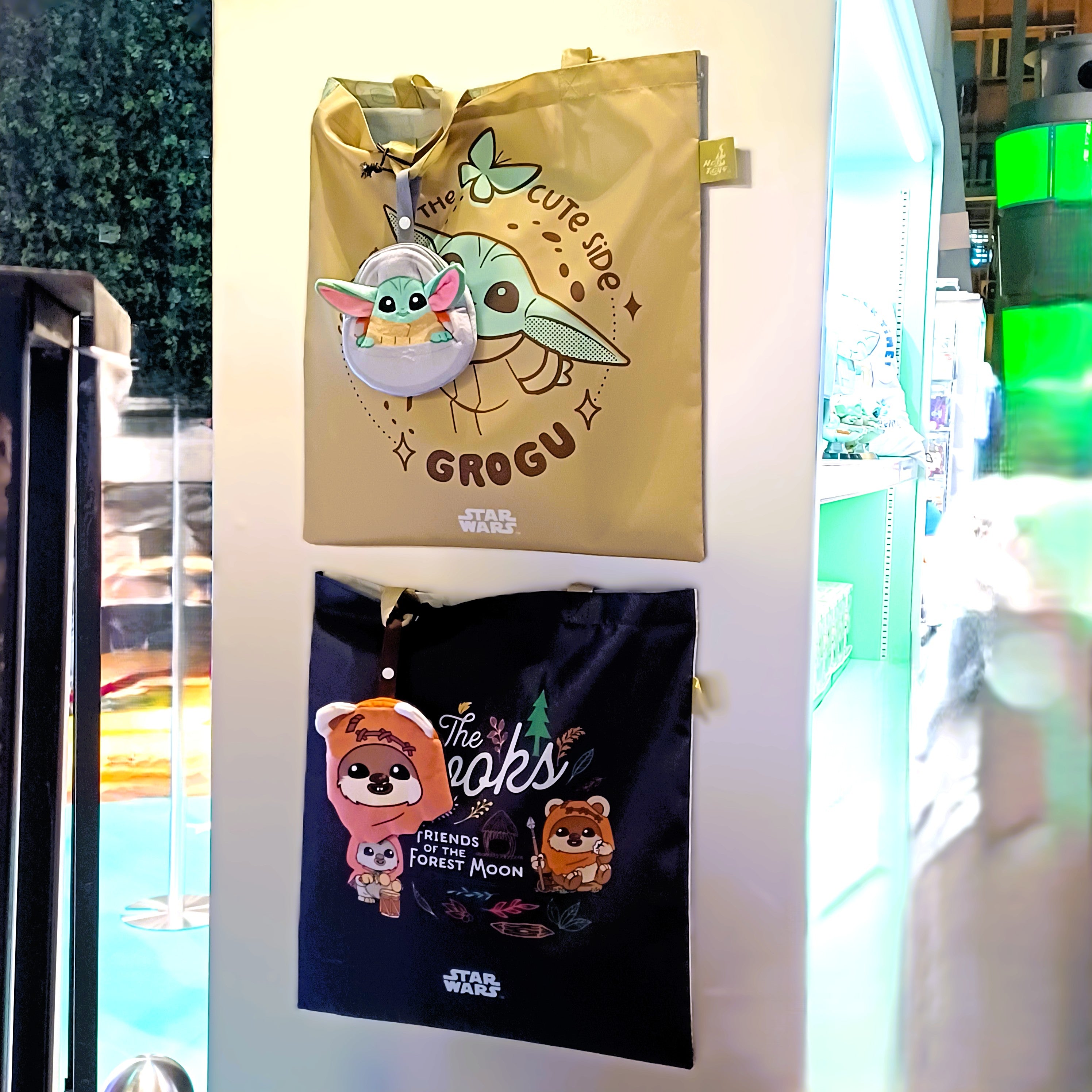 Hot Toys x Disney+ Star Wars PBAG040N Grogu Tote Bag PBAG041N Ewoks Tote Bag