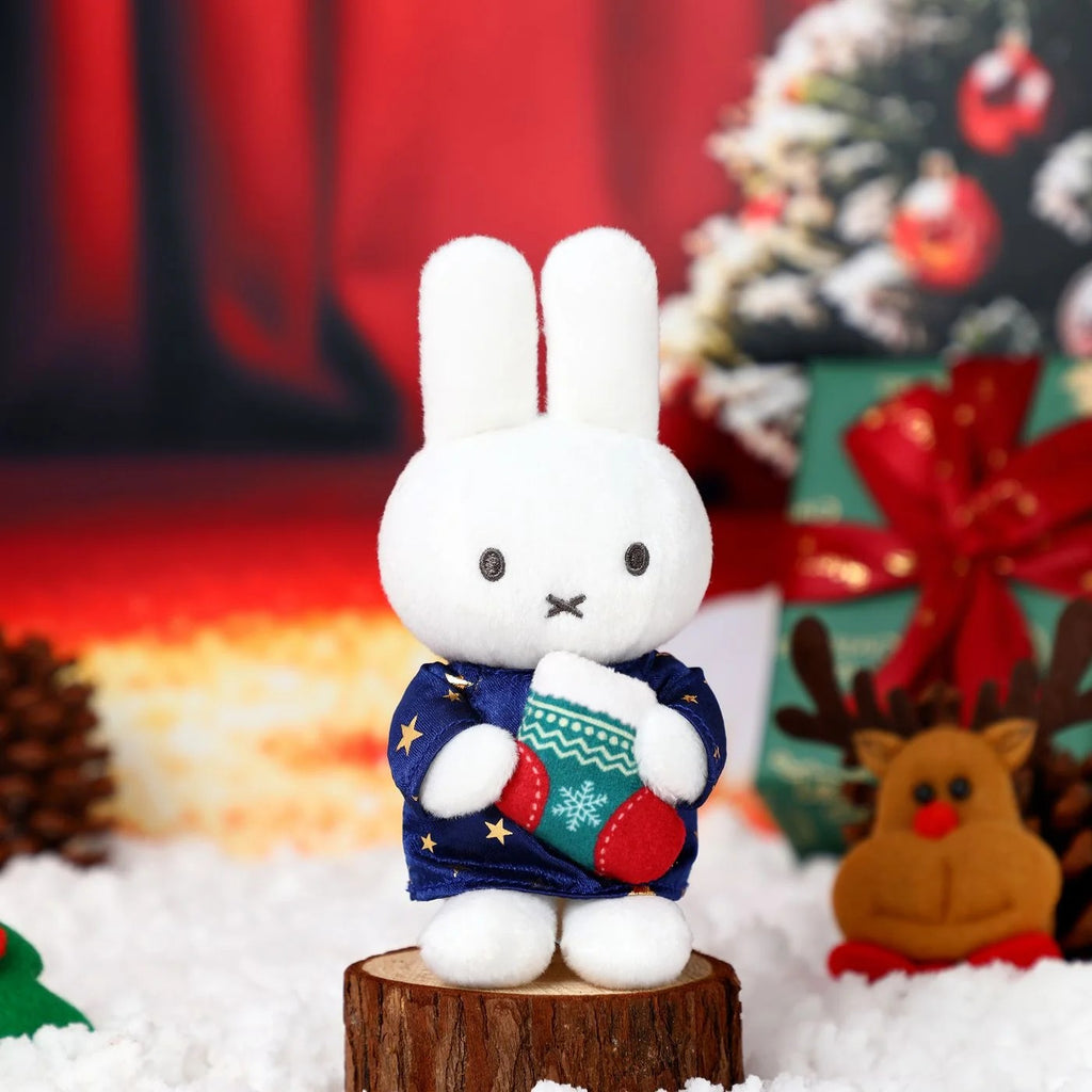 VIPO x Miffy Christmas Limited Plush Keychain Blind Box (Case of 6pcs.) MIF37657