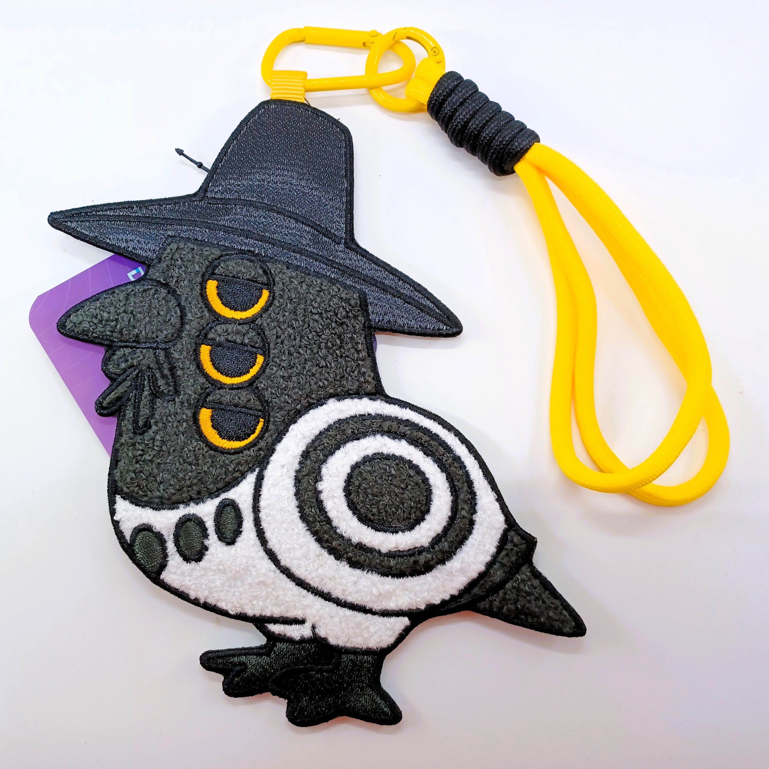 Hot Toys x Netflix K-Pop Demon Hunters - Derpy & Sussie Embroidered Charm