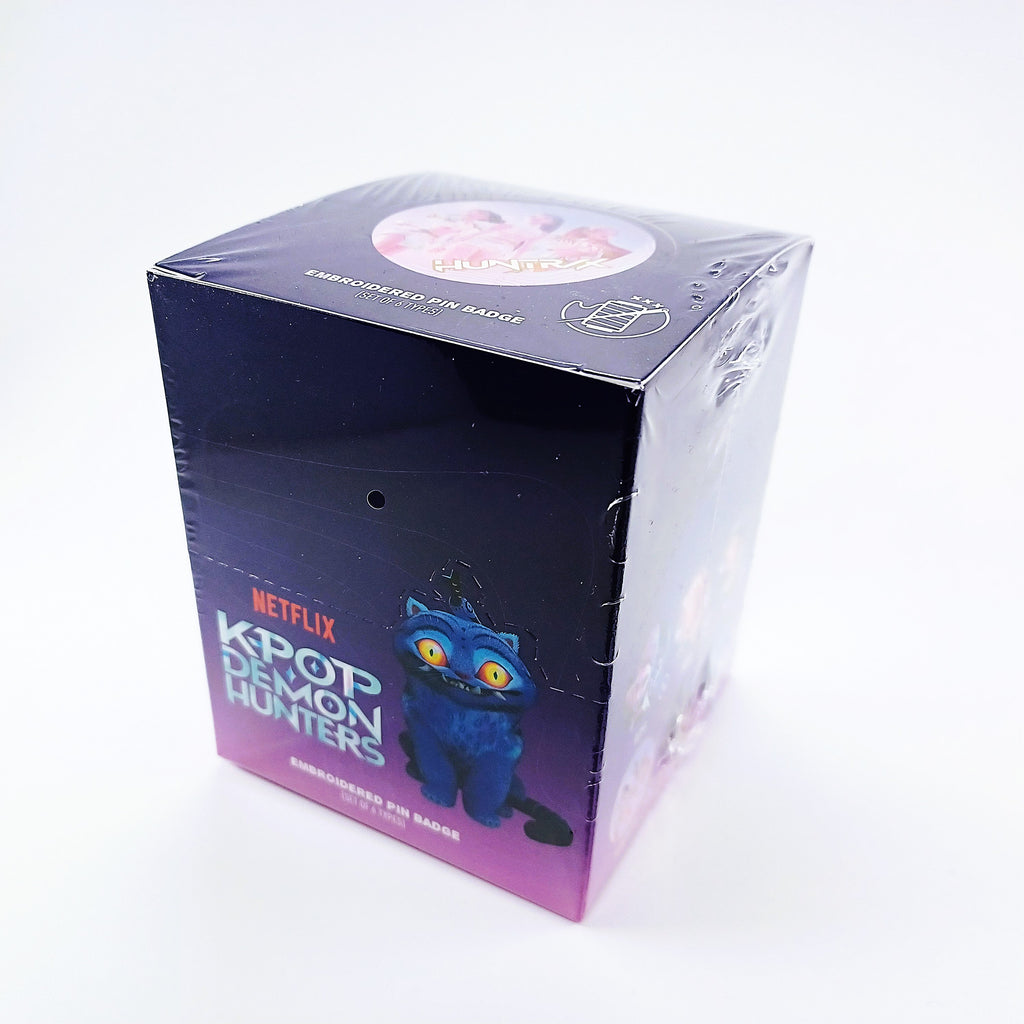 Hot Toys x Netflix K-Pop Demon Hunters Embroidered Pin Badge ( Set of 6 Types )