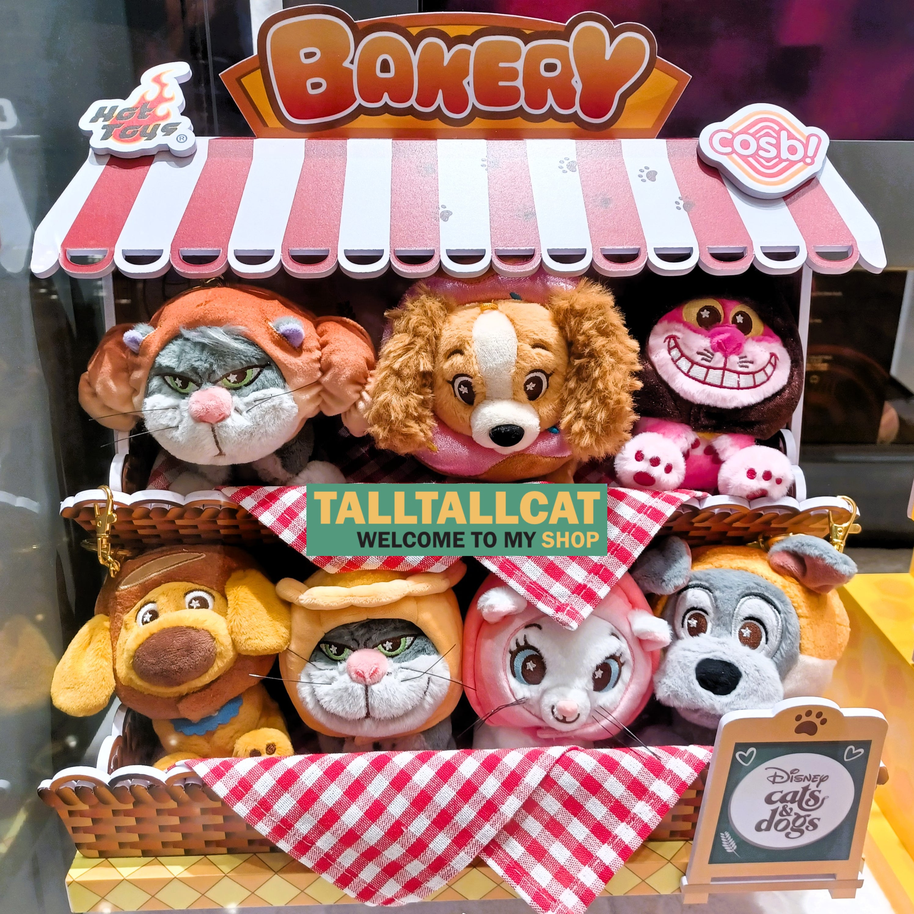Hot Toys x Disney PPLU111N Cats & Dogs Bakery Cosbi Plush Keychain Full Box (Case of 6pcs.)