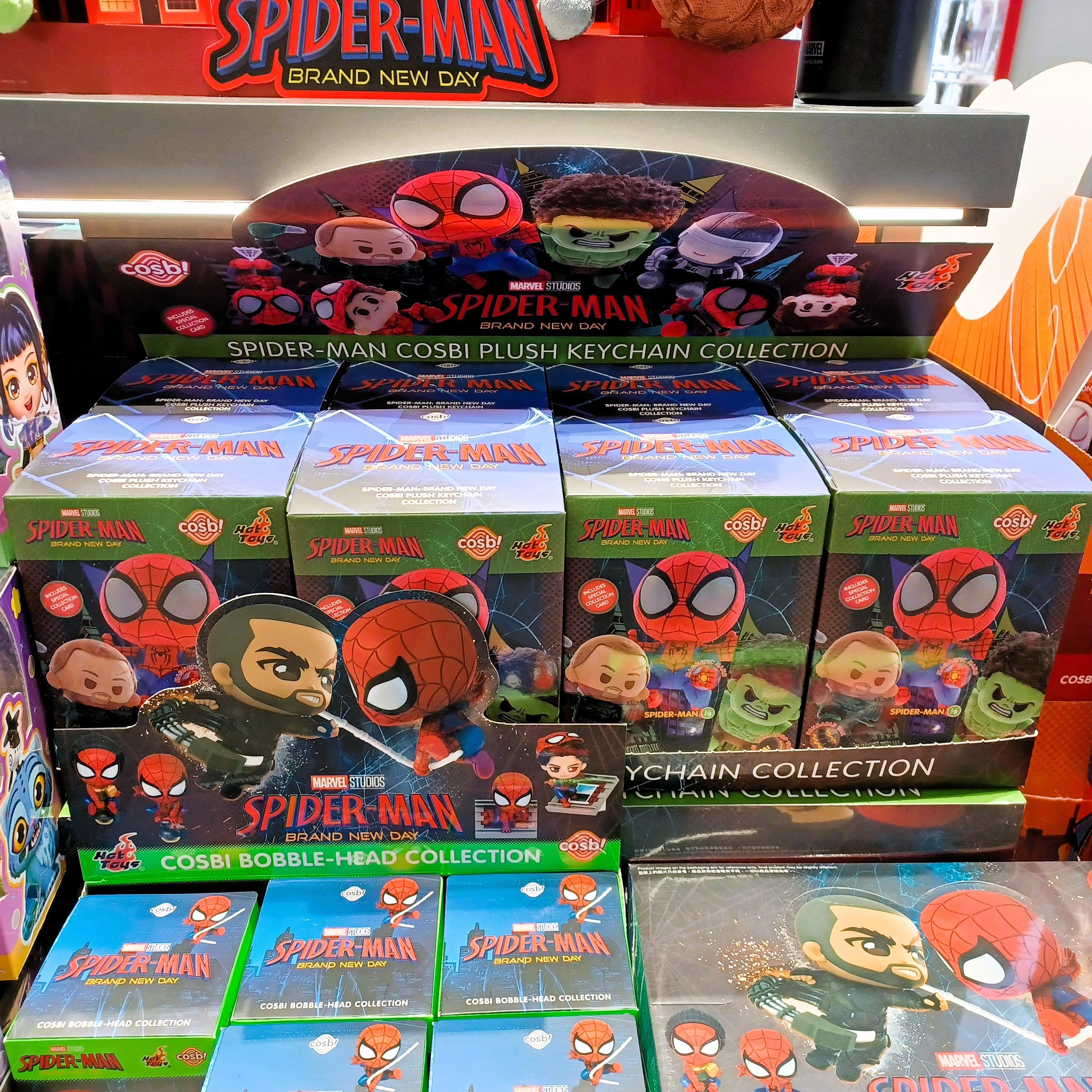 Hot Toys x Marvel PPLU124N Spider-Man: Brand New Day Cosbi Plush Keychain Collection Full Box (Case of 8pcs.)