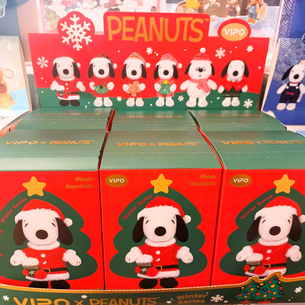 VIPO x Peanuts Christmas Limited Plush Keychain Blind Box (Case of 6pcs.) SP37640